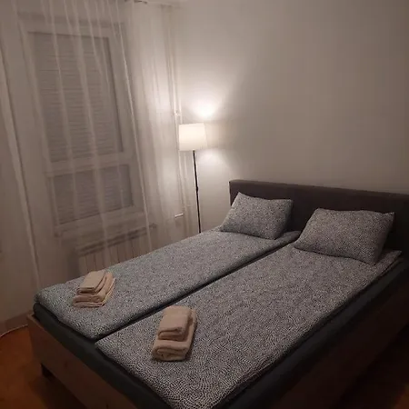 Belville, Suncokret 26 Appartement